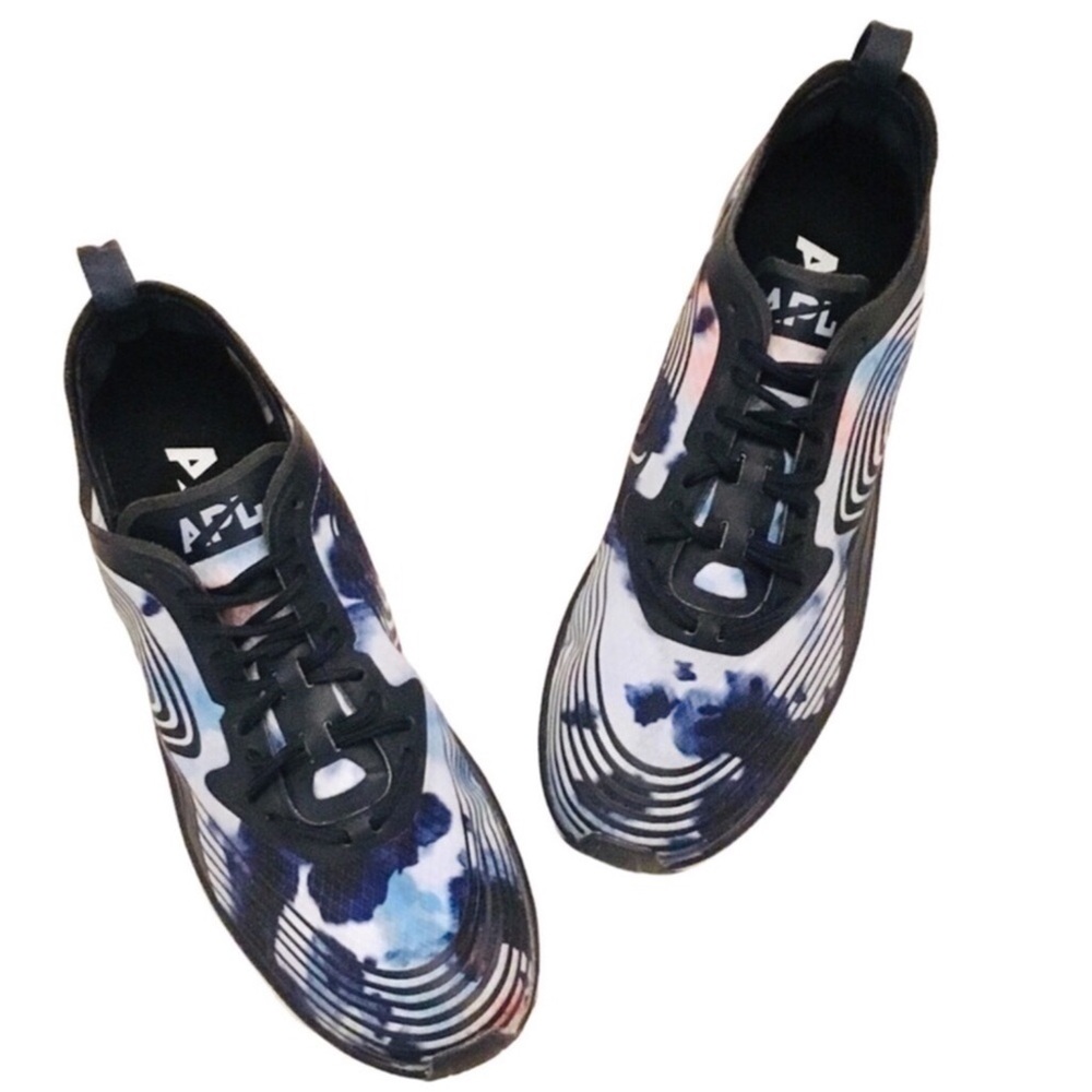🆕 APL STREAMLINE Running Sneakers 7.5 Midnight Blue Tie Dye May run 1/2 sz small
